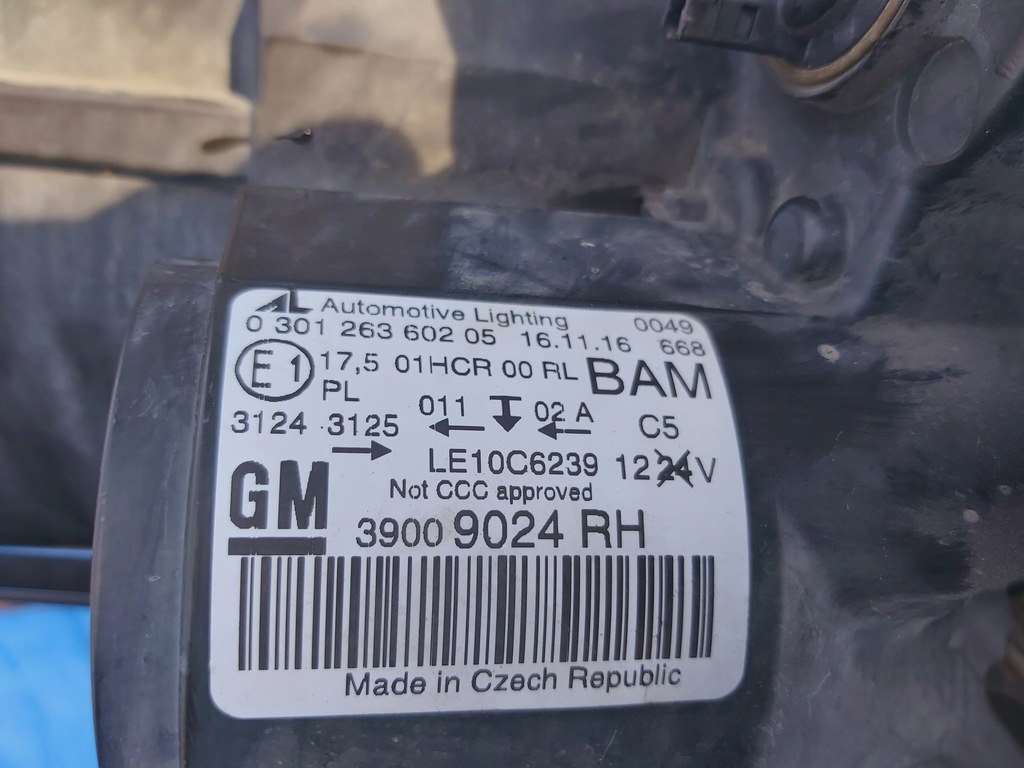 фото №13, Opel-części zafira c фара правий лампа перед