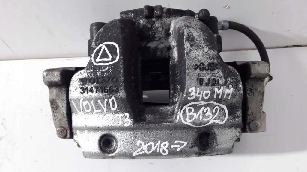 фото №1, Volvo xc40 ii t3 суппорт тормозной левый перед 31471663