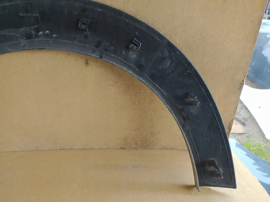 фото №8, Молдинг крыла правый задняя citroen c4 cactus