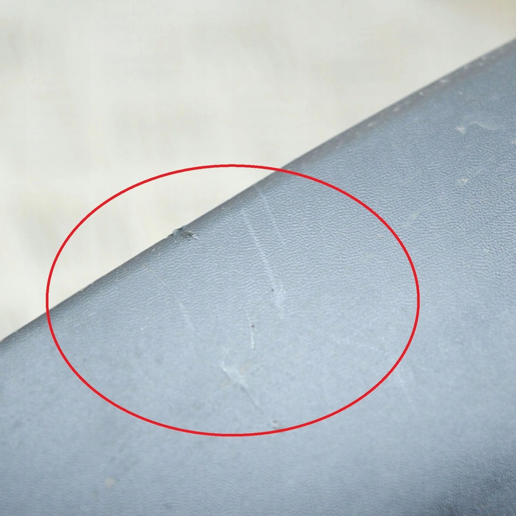 фото №5, Land rover discovery 5 2019 ліва сторона молдинг крила заднього