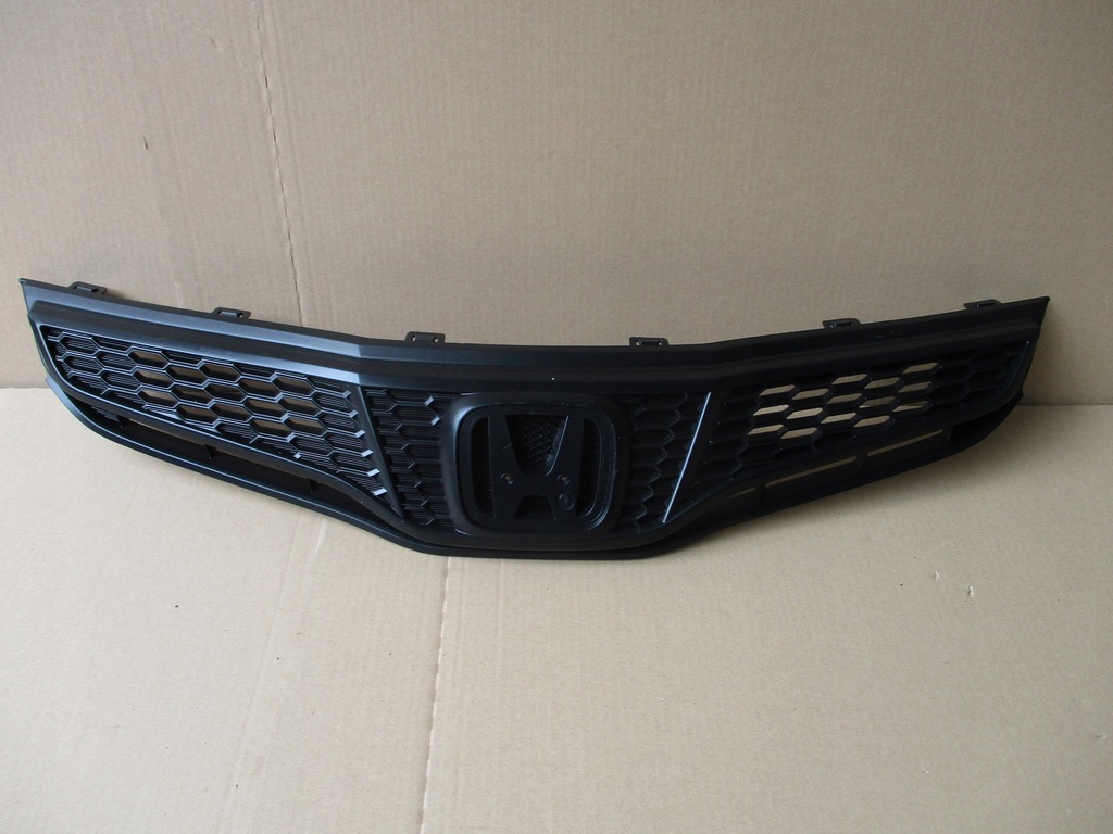 фото №1, Решётка радиатора решётка радиатора бампера honda jazz ii lift 11-14 711