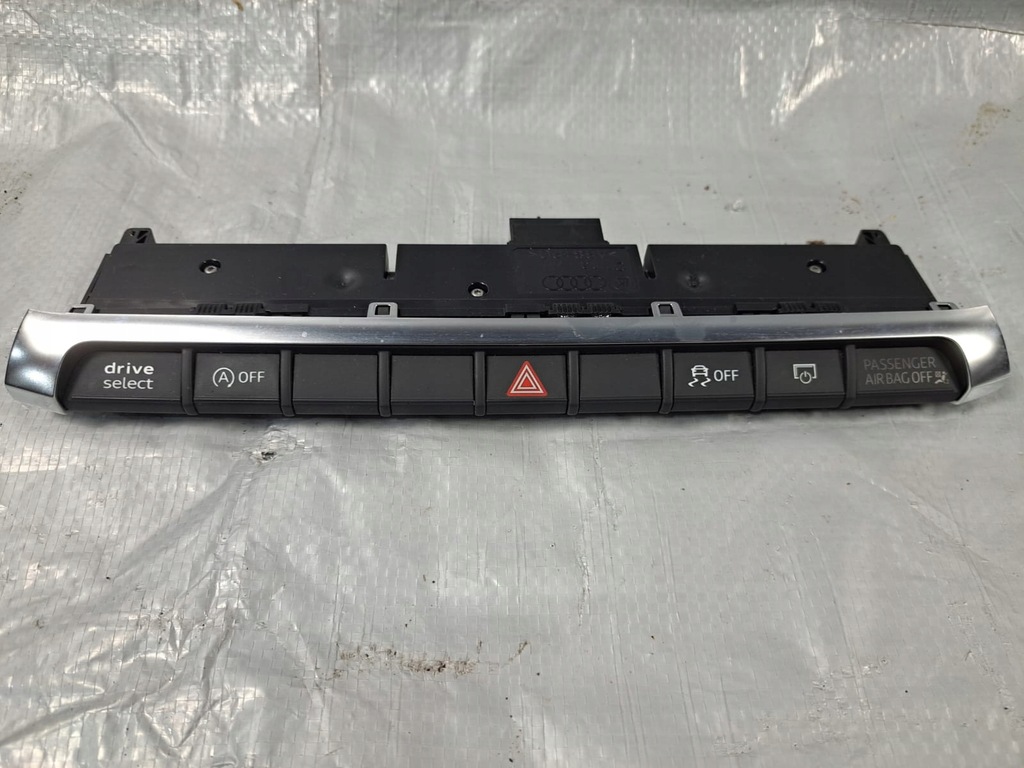 фото №1, Audi a3 8v панель переключателей 8v0925301na