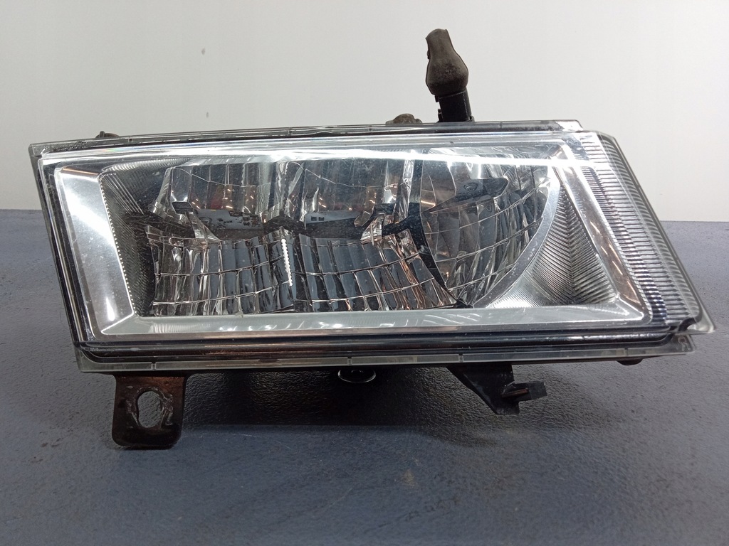 фото №2, Scania r s 2017 протитуманна фара лівий перед led 2560425