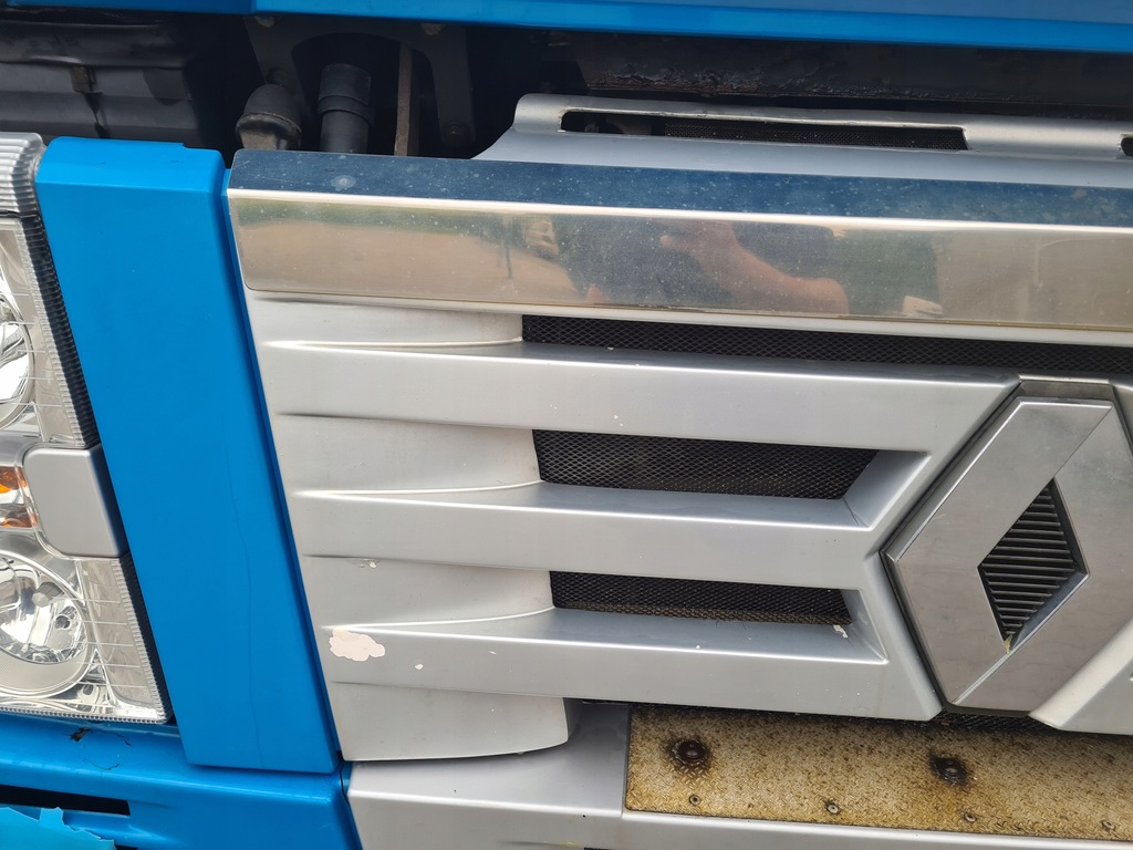 фото №2, Решітка радіатора решітка радіатора капот перед renault magnum dxi