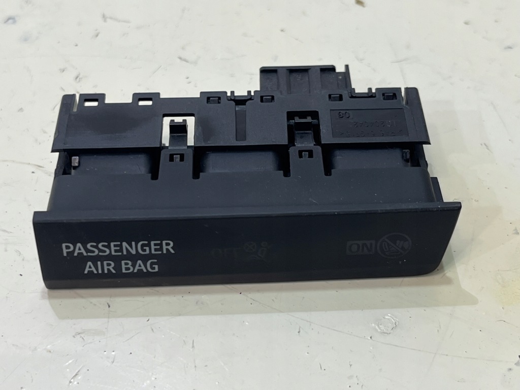 фото №1, Панель подушка безопасности seat leon 5f 5f0919234b