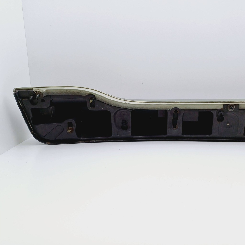 Купить Молдинг хром крышки задняя / накладка крышки багажника rover 75 nr502