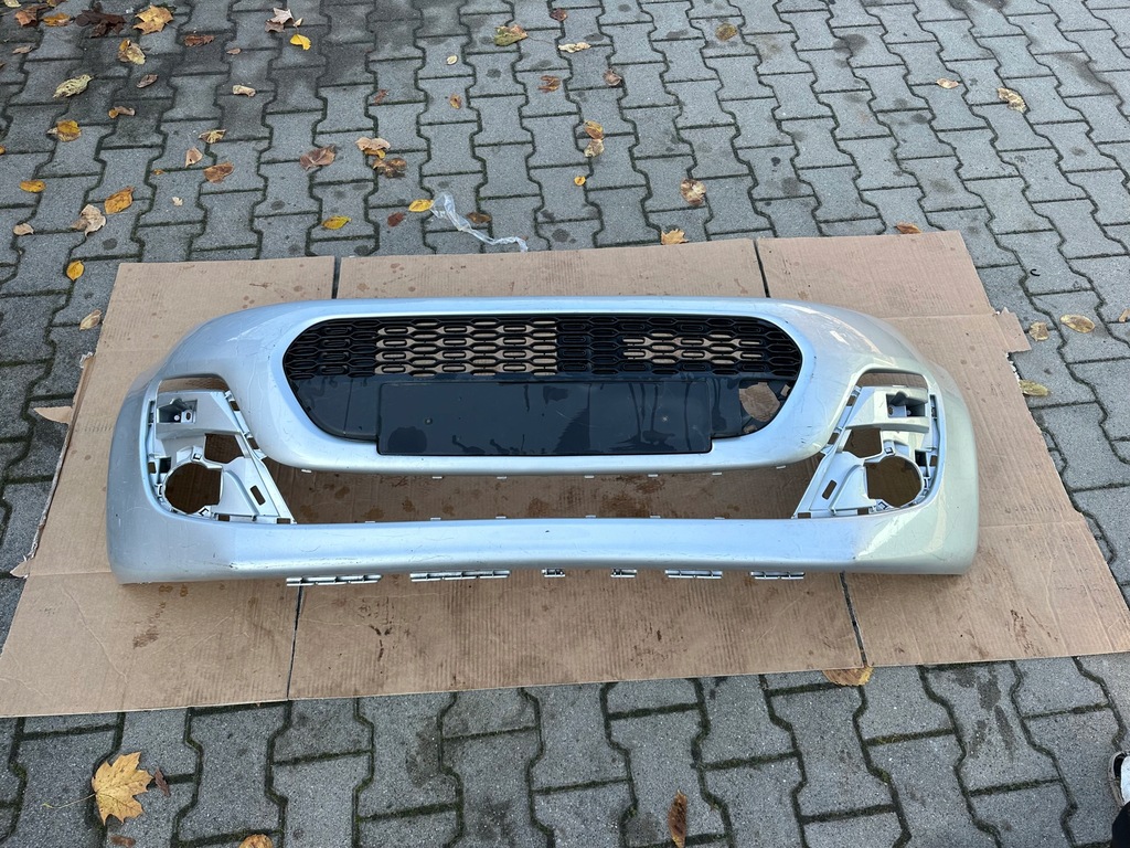 фото №1, Peugeot 107 face lift бампер передний оригинальный