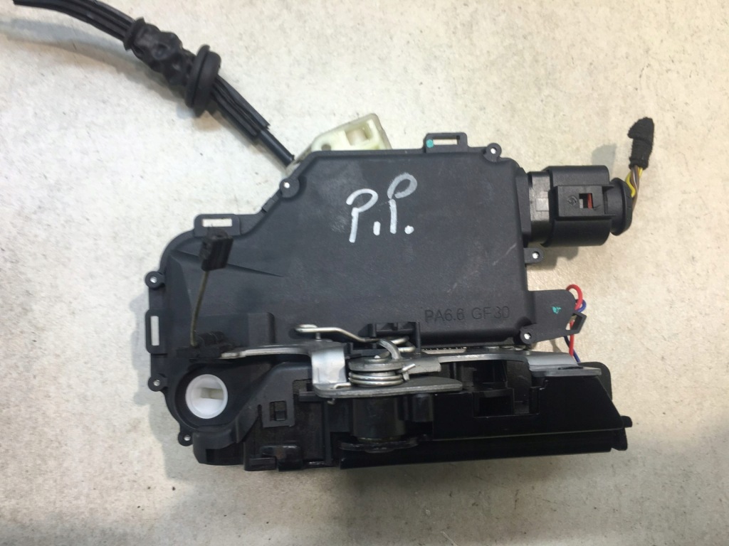 фото №1, Замок дверь правый перед toledo ii 8 pin