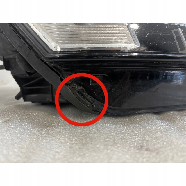 фото №8, Audi a8 s8 d5 2019 перед сторона права лампа передня