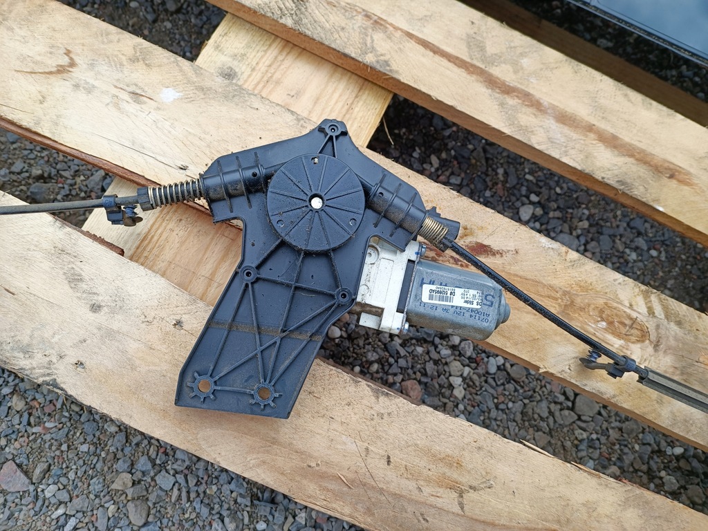 фото №12, Стекло задняя задняя кабины dodge ram 1500 2009-2018