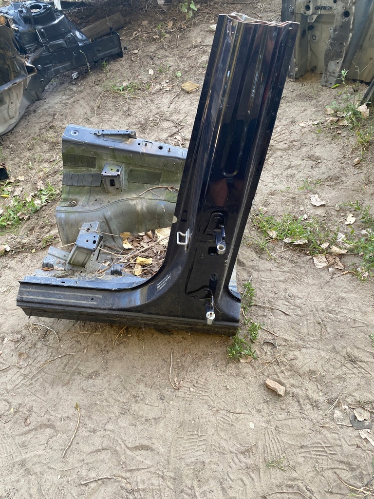 фото №1, Mercedes ml 166 блок двигуна середній лівий поріг