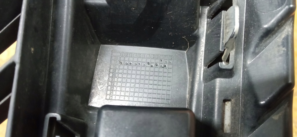 фото №13, Nissan qashqai ii j11 lift 17- решётка радиатора решётка радиатора бампера передний 62310hv00a