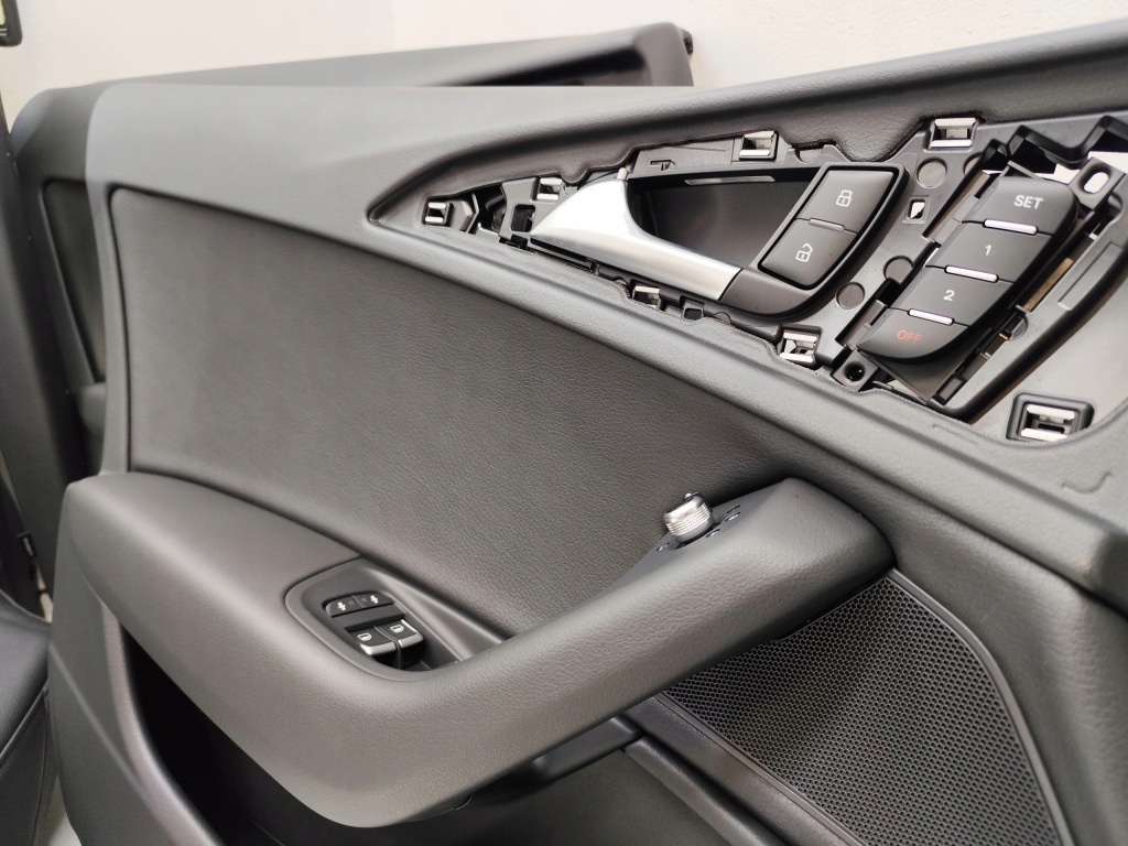 фото №9, Audi a6 c7 lift sedan сиденья заднее сиденье обшивки туннель кожа вентилируемые комплект