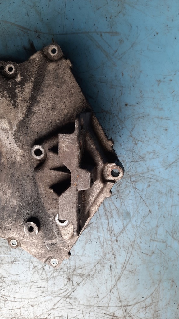 фото №5, Корпус розподільного валу 4792604aa chrysler sebring 2.7b