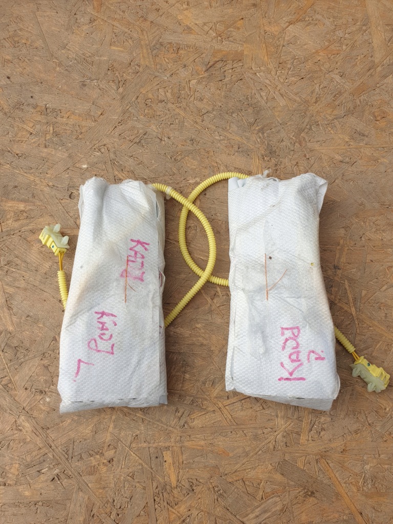 фото №1, Renault kadjar подушка сидіння права ліва