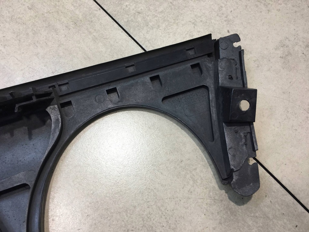 фото №6, Молдинг корпус лампи mercedes-benz оригінальний номер 2108200212