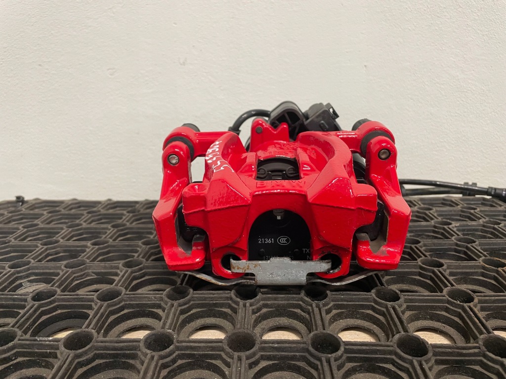 Bmw 1 f40 x1 f48 f39 суппорты тормозные диски тормоза 360x30 Оригинал