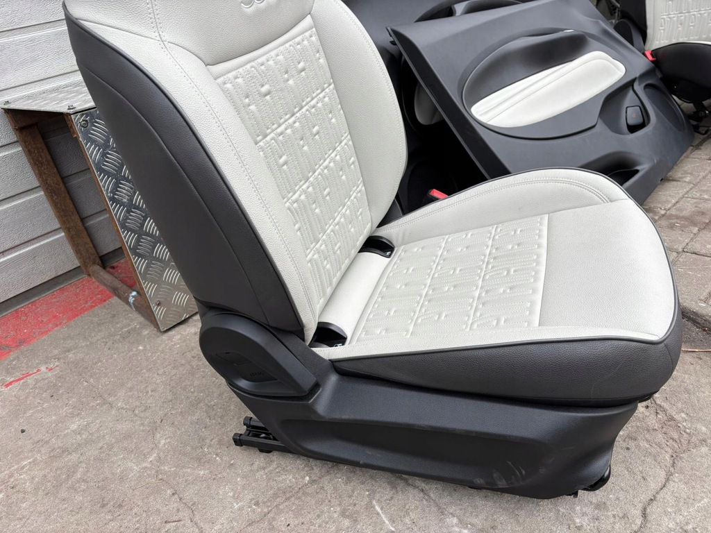 фото №9, Fiat 500e 500 21- сидіння сидіння комплект eu. шкіра перед задня