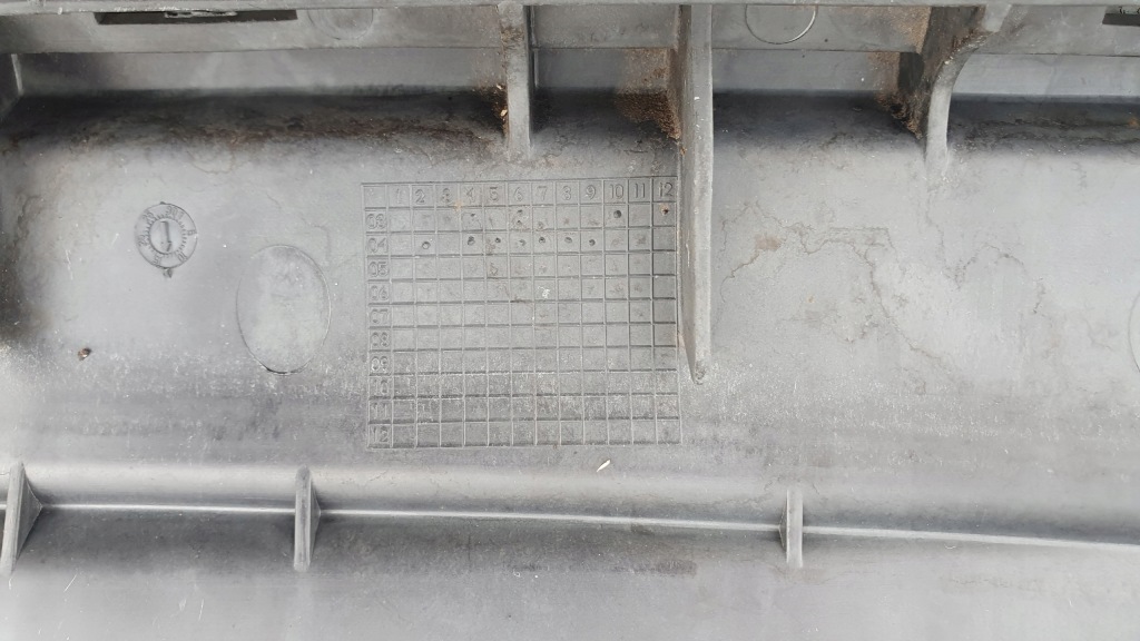 Mercedes a w169 решітка середня бампера перед оригінал Київ