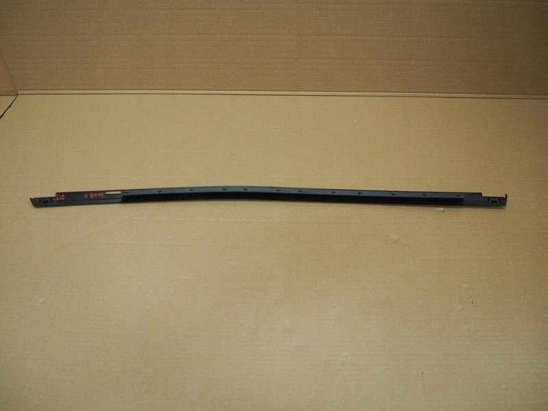 фото №4, Молдинг ущільнювач двері правий задня peugeot 3008 ii