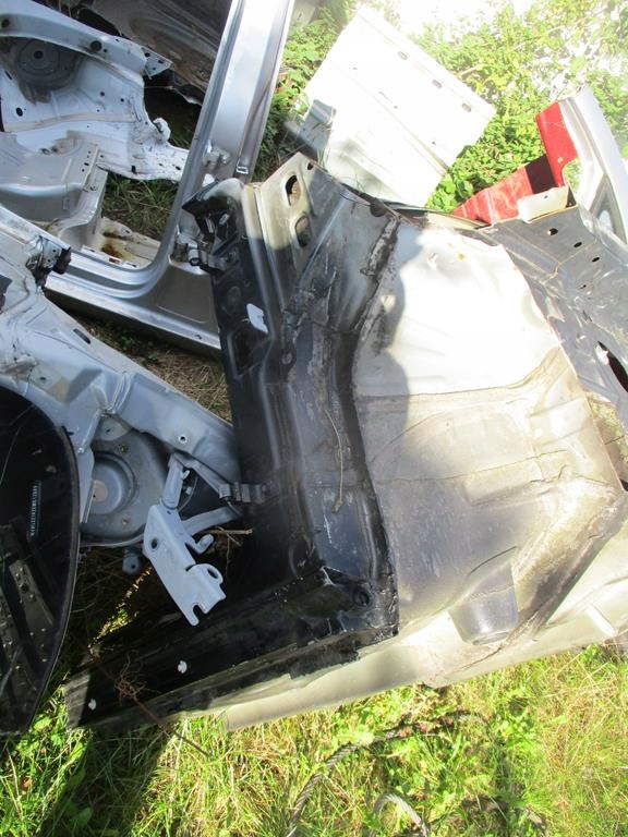 фото №1, Passat b8 lc9x чверть передня правий блок двигуна поріг