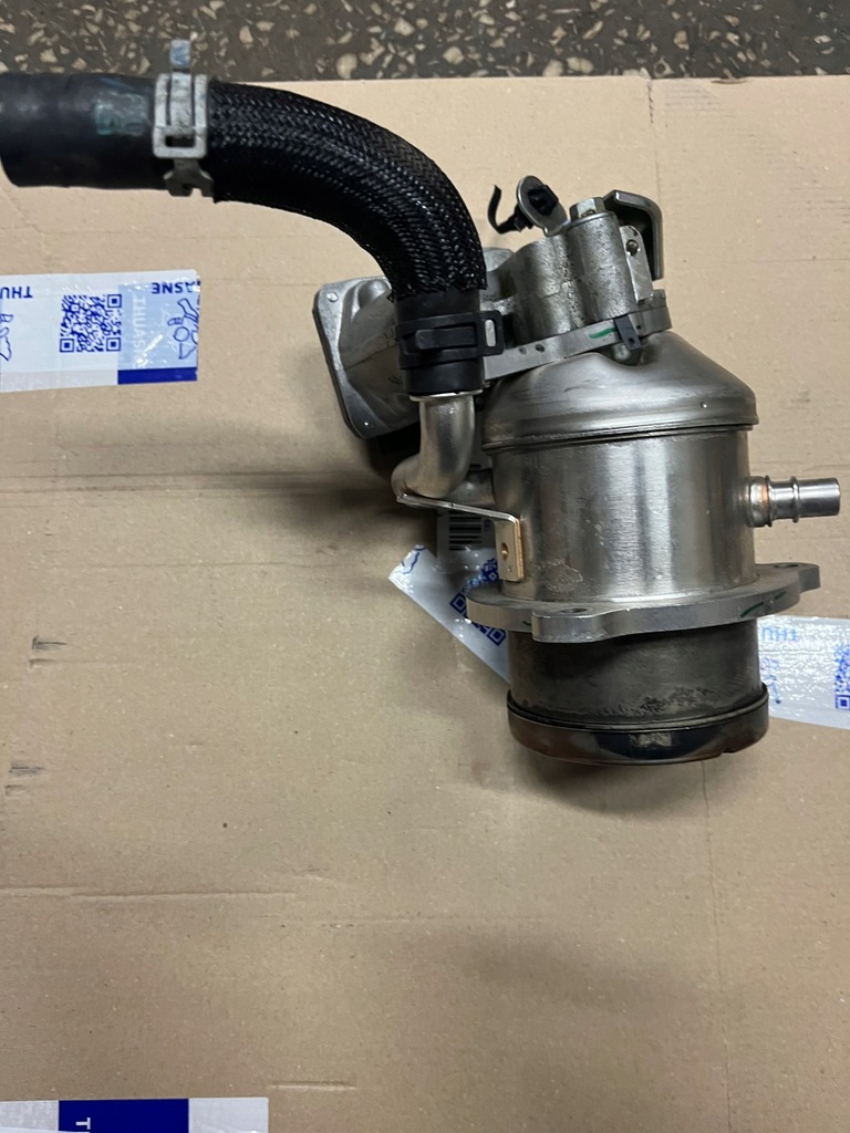 фото №3, Радіатор вихлопних газів renault koleos 2 ii 147354591r