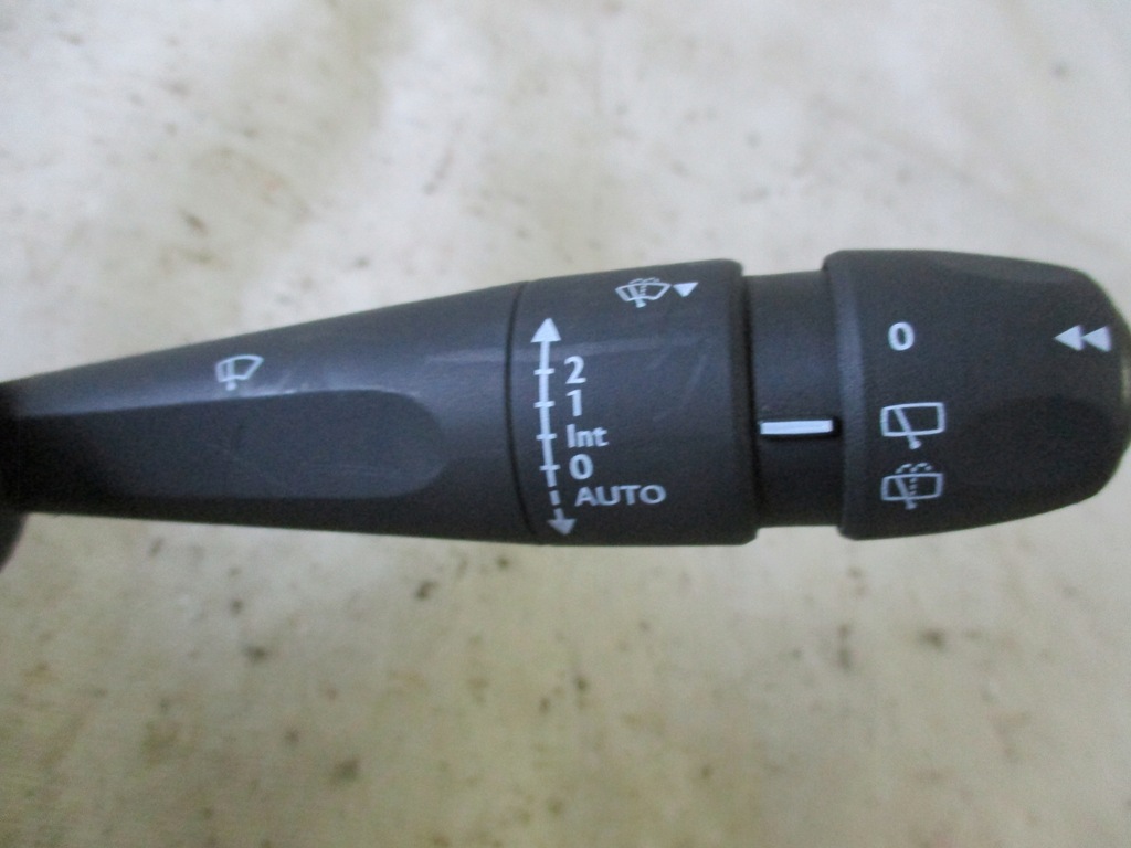 фото №6, Переключатели лента переключатели peugeot 2008 ii 98369240zd00