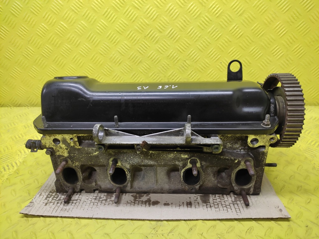 фото №4, Audi a3 1.6 головка двигуна 068103373a