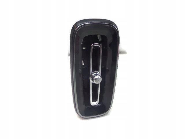 фото №1, Volvo xc40 решітка обдув ліва 31442625 31477269