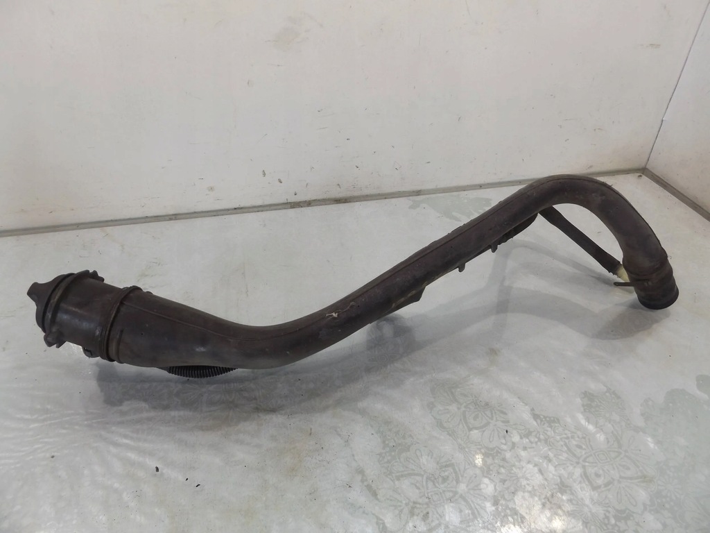 фото №3, Modus 1,5dci труба заливная горловина топлива