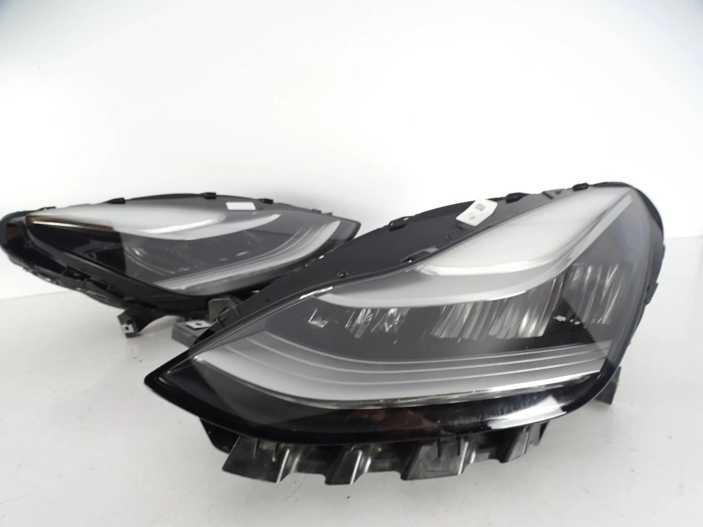 Фара перед передняя левая tesla 3 full led Цена