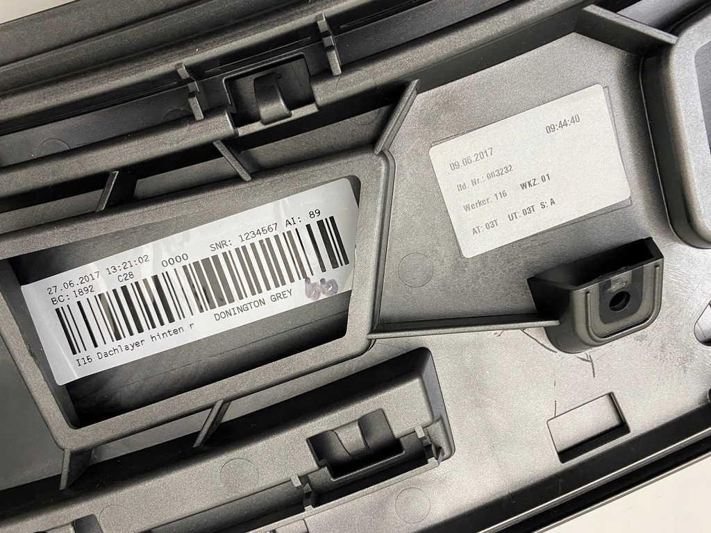 фото №7, Bmw i8 roadster правая молдинг кровельная защита крыша