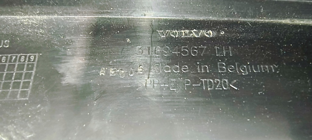 фото №14, Молдинг бампера перед ліва volvo xc90 ii r-design