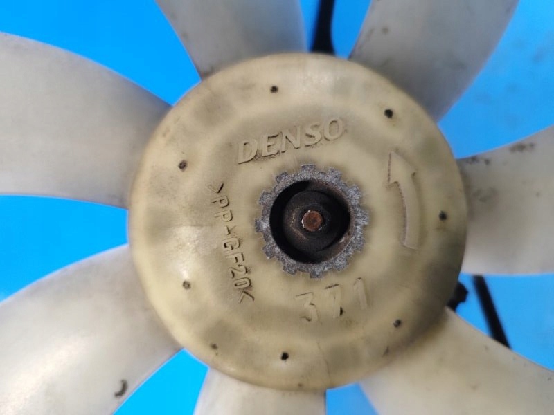 Защита вентилятора радиатора 1671174621 toyota camry 20 96-02 в Украине