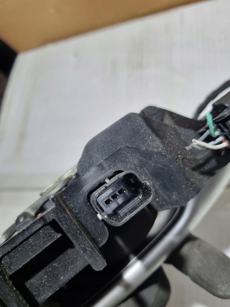 фото №14, Ручка лівий перед renault scenic iii kyeless