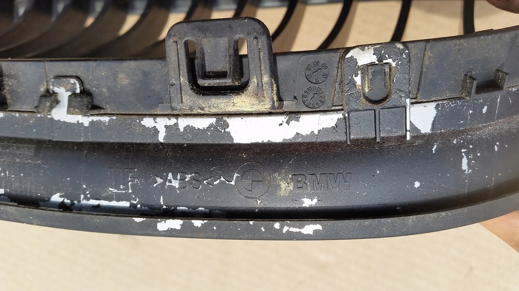 фото №12, Решётка радиатора декоративная правая/левая bmw 3 e90 e91 51137201968