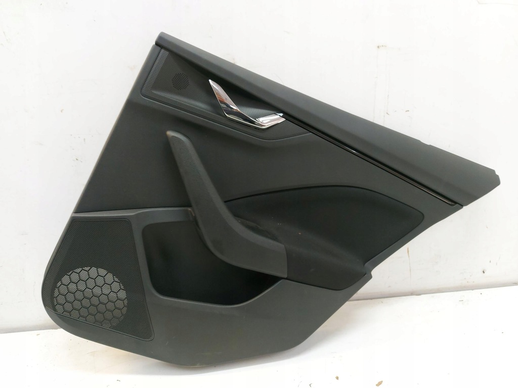 фото №1, Skoda scala оббивка правий задня scala 12347