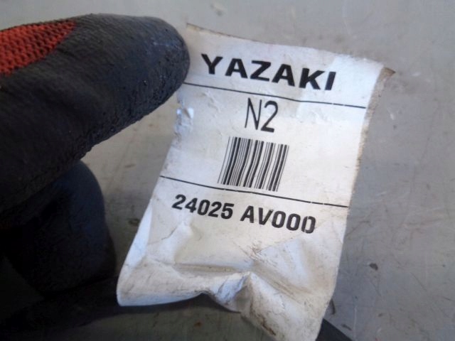 фото №9, Nissan primera p12 02 накладка кришки багажника задня