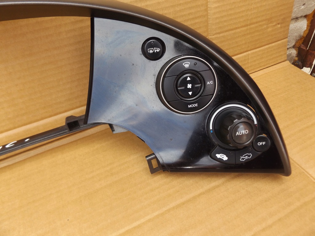 фото №8, Панель кондиционера honda civic viii ufo europa