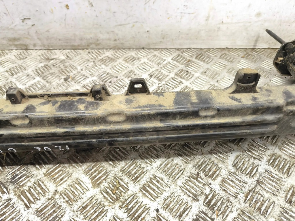 фото №9, Hyundai kona i 2019 поперечина бампера заднего