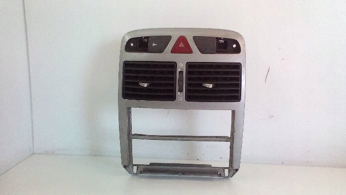 фото №7, Ґрати обдув консоль peugeot 307 2001r.