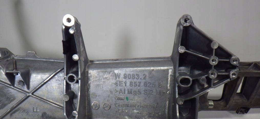 фото №10, Каркас панель приладів консолі audi s8 a8 d3 4e1857025b