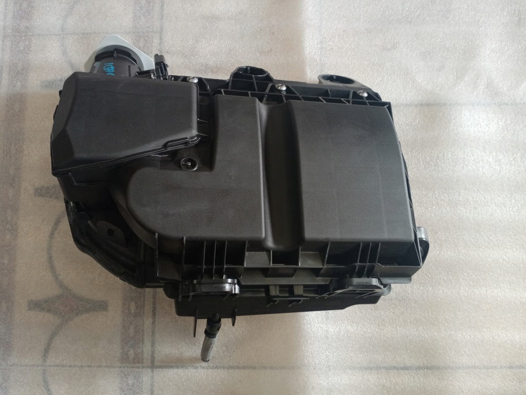 фото №1, Корпус фільтра повітря opel combo 1.5 hdi 9828002080