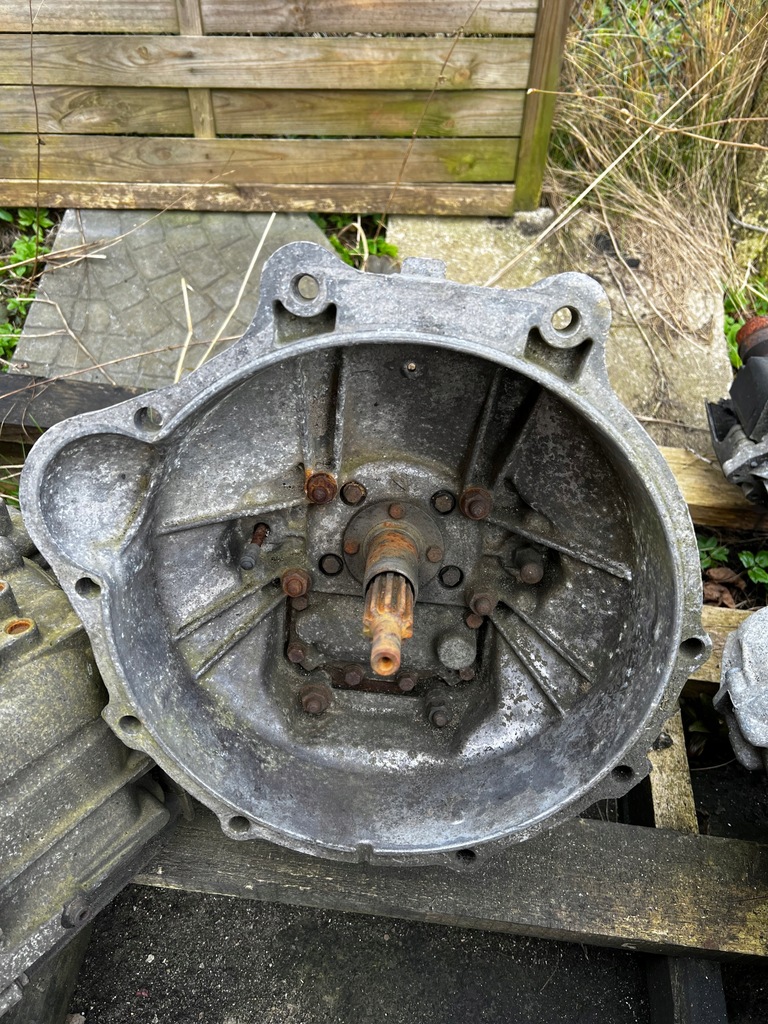 фото №1, Коробка передач передач mercedes w115 r107 w116 w123 w 115