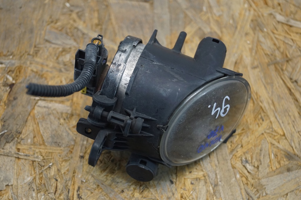 фото №6, Противотуманная фара бампера левый volvo v70 iii 31213101