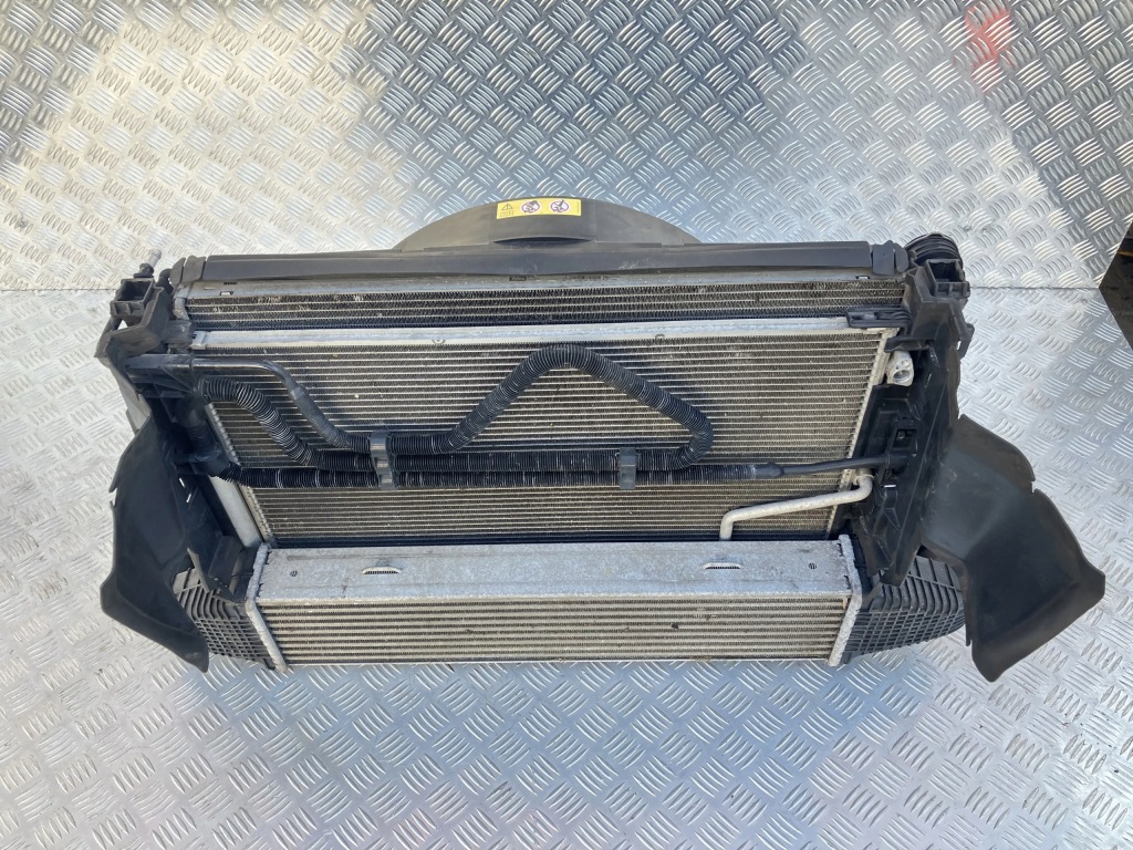 Радіатор вентилятор mercedes slk r172 1.8 cgi комплект Ціна