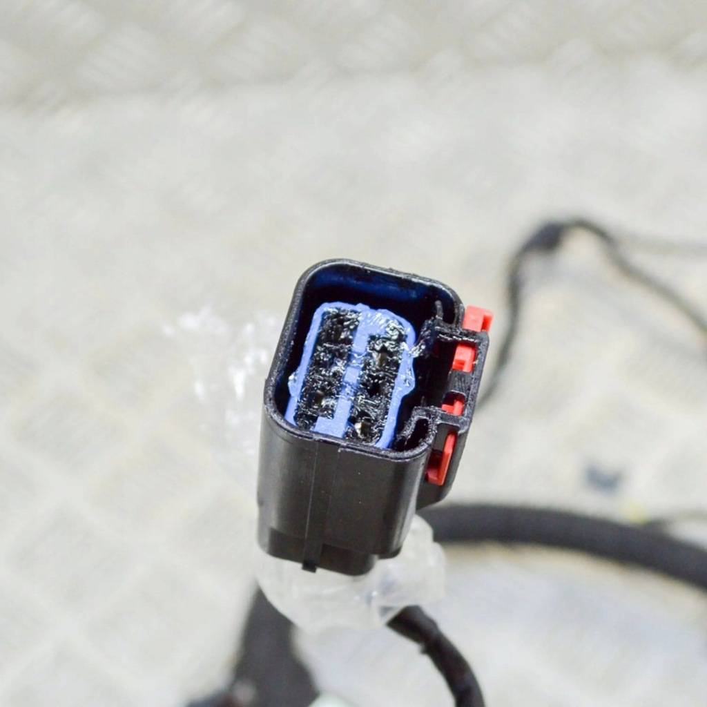 фото №5, Tesla model y 2020 ліва сторона джгут трубопровід двері задніх