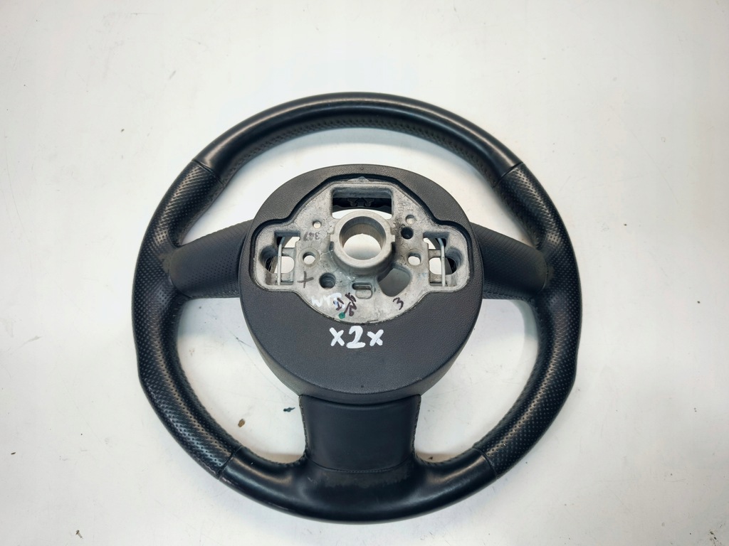 фото №11, Воздуховод s line кожа мультифункция audi a1 8x a3 8v 8x0419091l aob 2