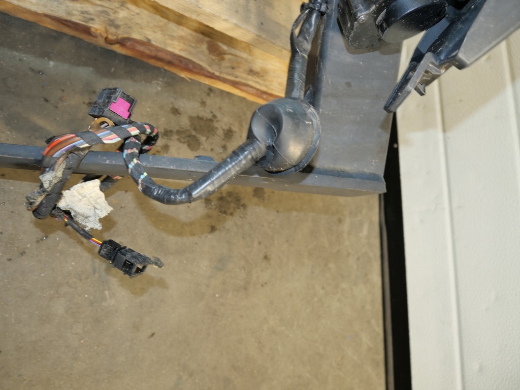 фото №6, Hak буксировочный vw tiguan i 5n0803881e