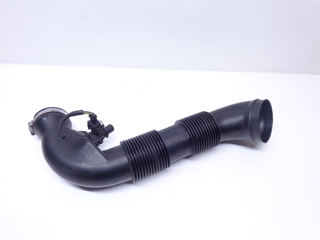 фото №1, Volvo c70 i 2.0 turbo шланг труба повітря повітрозабірник 9445351